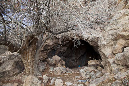 ezhdeha-cave